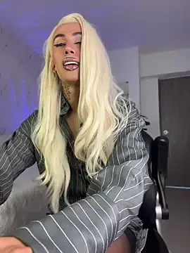 Stripchat Free Live Porn of miss_tatiana_