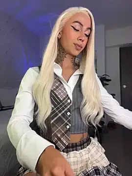 Stripchat Sex Cam of miss_tatiana_