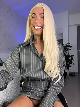 Stripchat Free Porn Cam of miss_tatiana_
