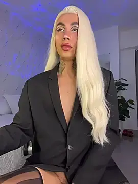 Stripchat Free Live Porn of miss_tatiana_