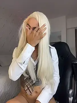 Stripchat Free Porn Cam of miss_tatiana_