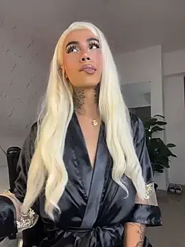 Stripchat Best live sex cam show of miss_tatiana_