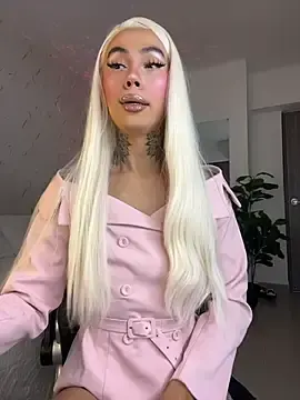 Stripchat Live Porn of miss_tatiana_