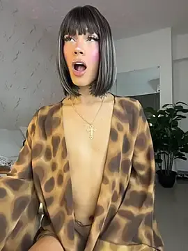 Stripchat Free Live Porn of miss_tatiana_