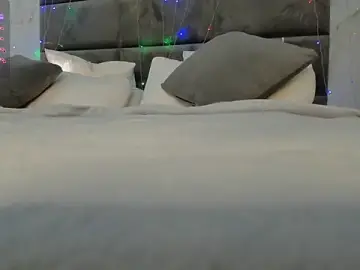 Stripchat Live Sex Cam of Chloee_White