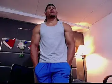 Stripchat Live Porn of teddyfit19cm