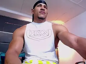 Stripchat Adult Video Chat of teddyfit19cm