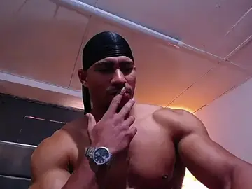 Stripchat Nude Webcam of teddyfit19cm