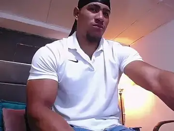 Stripchat Live Porn of teddyfit19cm