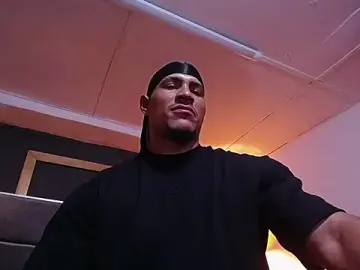 Stripchat Live Porn of teddyfit19cm