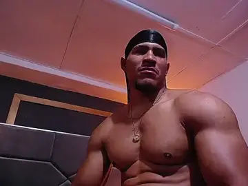 Stripchat Free Live Porn of teddyfit19cm