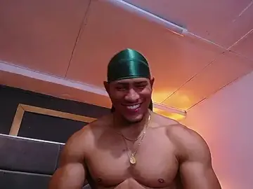 Stripchat Nude Webcam of teddyfit19cm