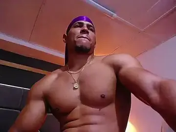 Stripchat Adult Webcam of teddyfit19cm
