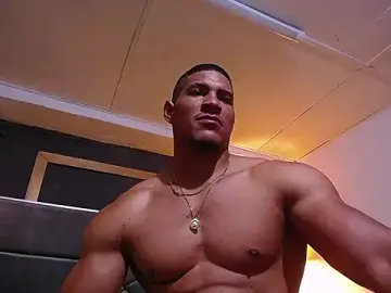 Stripchat Sex Cam of teddyfit19cm