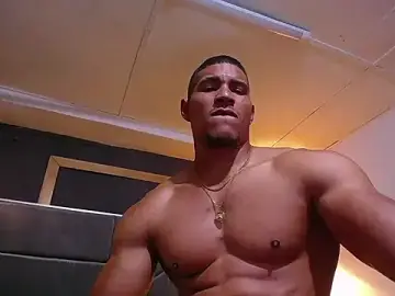 Stripchat Live Sex of teddyfit19cm