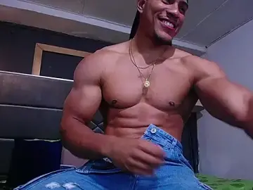 Stripchat Free Live Porn of teddyfit19cm