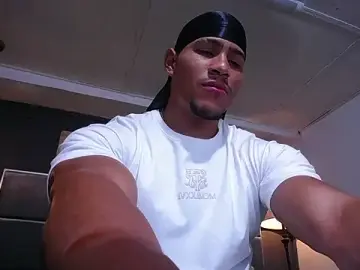 Stripchat Best Webcam of teddyfit19cm