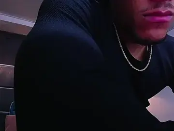 Stripchat Live Sex Cam of teddyfit19cm