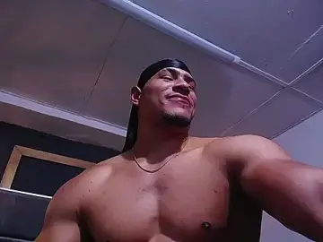 Stripchat Nude Webcam of teddyfit19cm