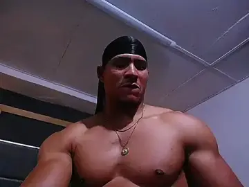 Stripchat Live Porn of teddyfit19cm