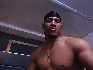 Stripchat Live Sex of teddyfit19cm