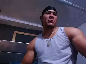 Stripchat Live Sex Cam of teddyfit19cm