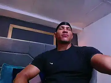 Stripchat Sex Chat of teddyfit19cm