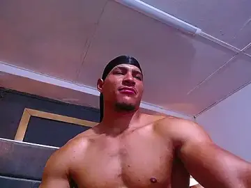 Stripchat Nude Webcam of teddyfit19cm