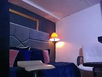 Stripchat Sex Cam of teddyfit19cm