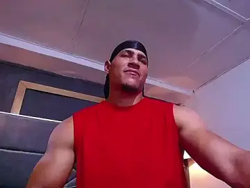 Stripchat Watch Live Sex Cams of teddyfit19cm