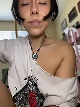 Stripchat Adult Video Chat of Evie-Luna