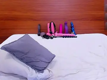 Stripchat Watch Live Sex Cams of KatashiSenpai