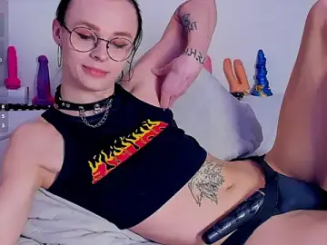Stripchat Live Porn of KatashiSenpai