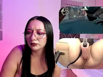 Stripchat Live Porn of CataleyaGlow