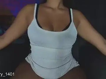 Stripchat Live Sex Cam of Giraldo_cns