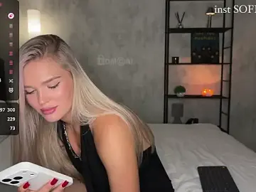 Stripchat Sex Cam of soficumss
