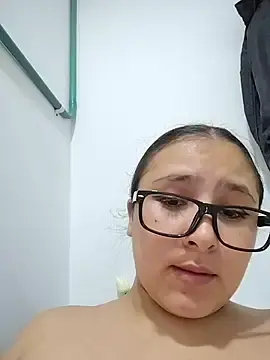 Stripchat Sex Cam of Cute_Penelope