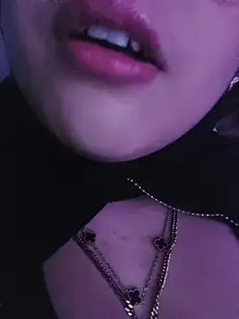 Stripchat Sex Cam of Elinaax