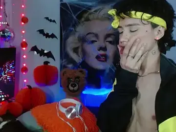 Stripchat Best live sex cam show of maxiy_001