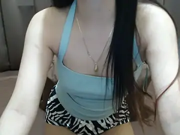 Stripchat Live Sex Cam of x_brittany_x