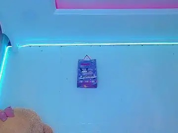 Stripchat Free Porn Cam of NahomiCamper