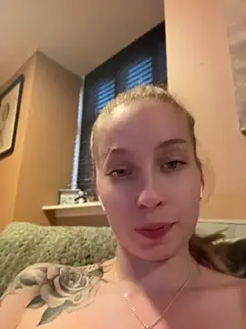 Stripchat Sex Cam of Mrs_Mr_007