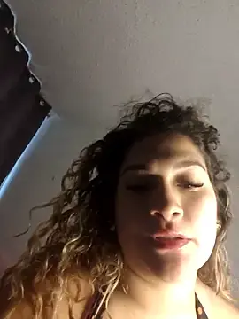 Stripchat Watch Live Sex Cams of Sara_smiiith211