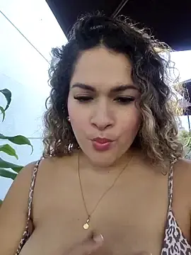 Stripchat Best live sex cam show of Sara_smiiith211