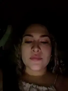 Stripchat Watch Live Sex Cams of Sara_smiiith211