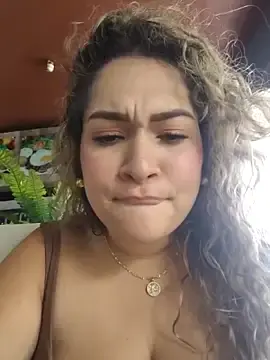 Stripchat Live Sex of Sara_smiiith211