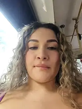 Stripchat Nude Webcam of Sara_smiiith211