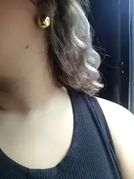 Stripchat Adult Webcams of Sara_smiiith211