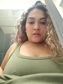 Stripchat Live Sex of Sara_smiiith211
