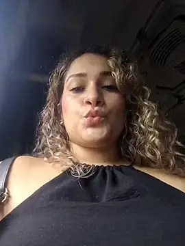 Stripchat Adult Webcams of Sara_smiiith211